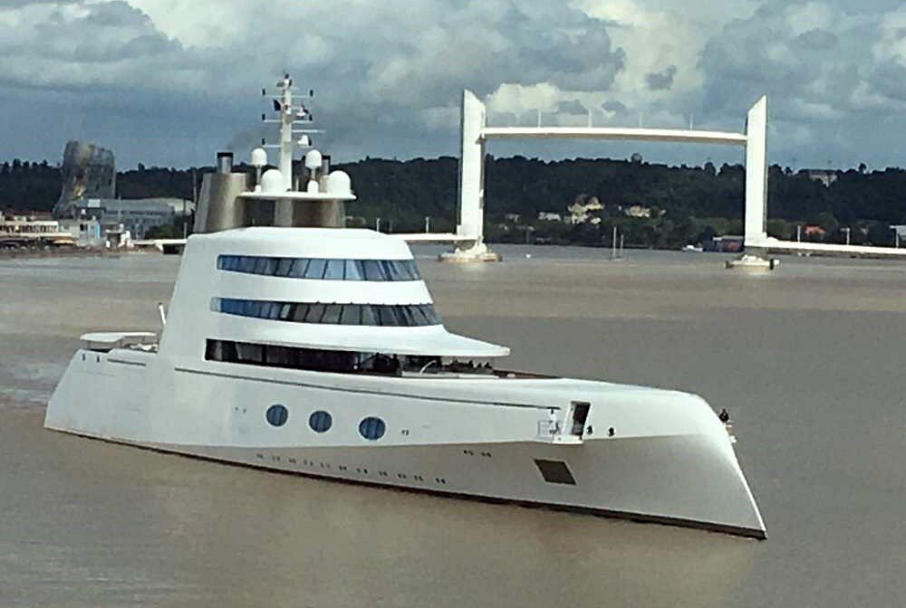 yacht a bordeaux